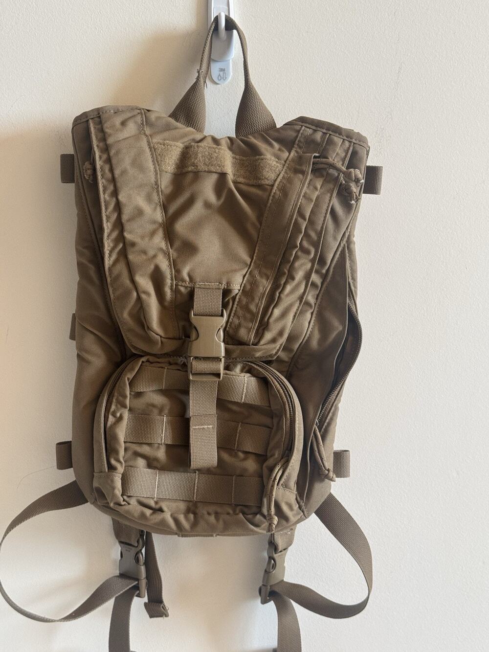 USMC Pack Hydration Carrier Water Bag Backpack Marines Issue Hiking No Bladder